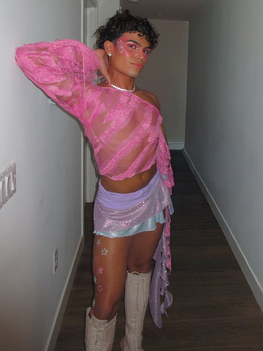 koa 𐐪𐑂•* tweet media