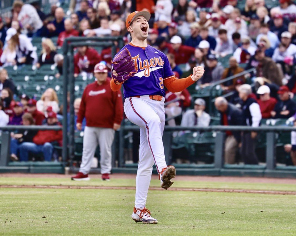 Hard Clemson Pics tweet media