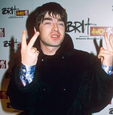 lily saw oasis 🍋 loves pau tweet media