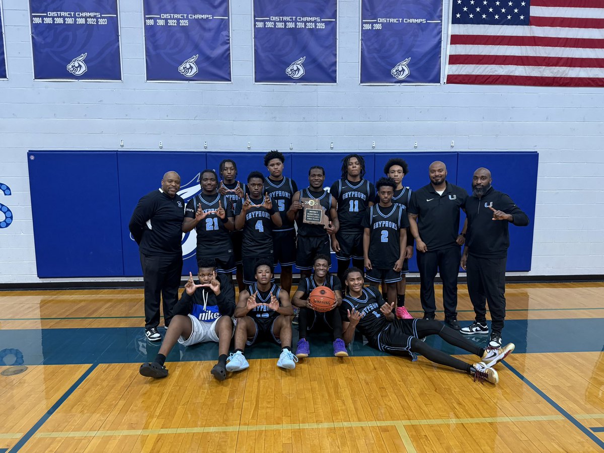 UAGryphonsAthletics tweet media