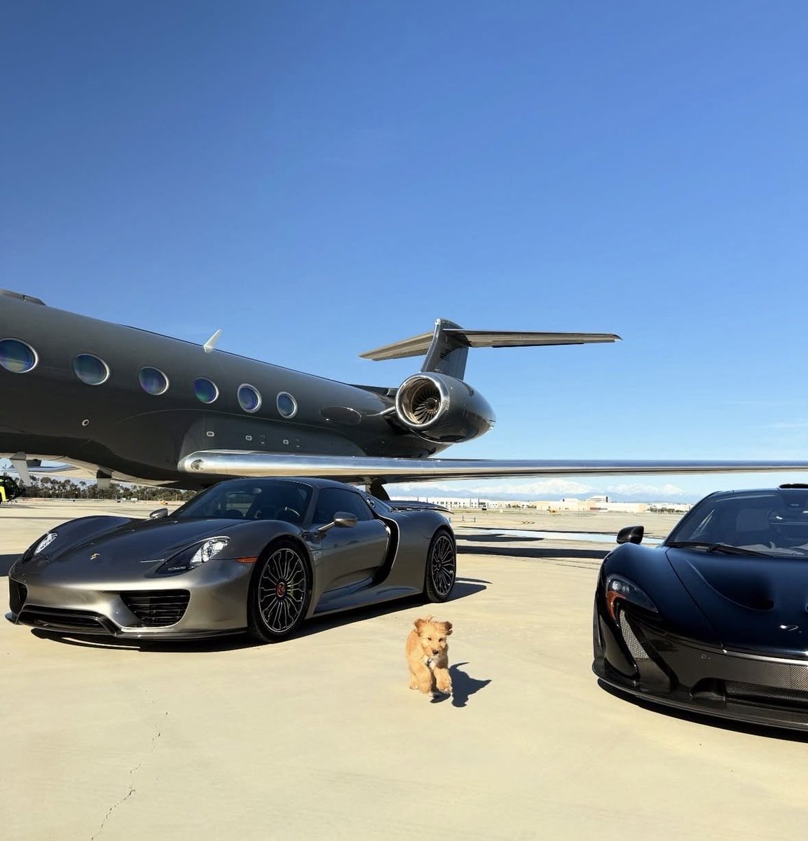 VINTAGE (@carsighting) on Twitter photo 