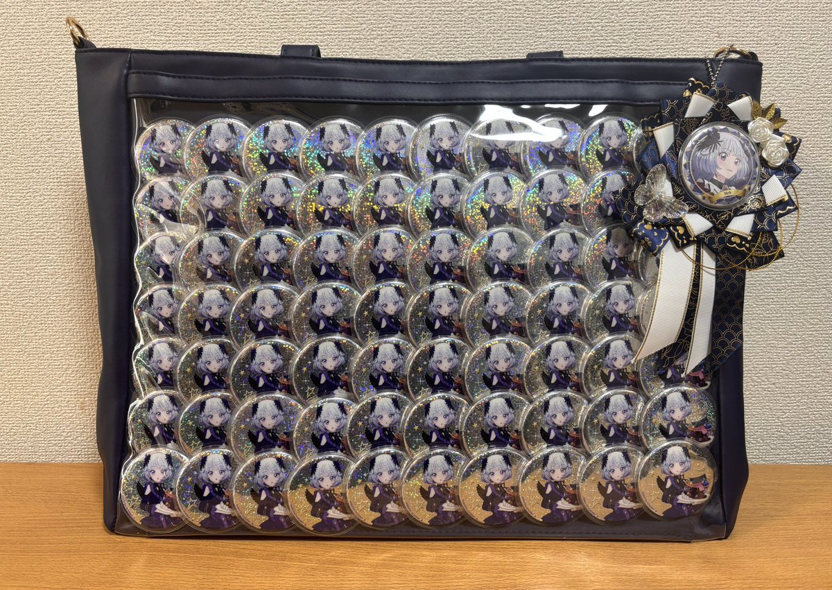 メエたむのバースデー記念ホロ缶バッジで痛バ組ませていただきました