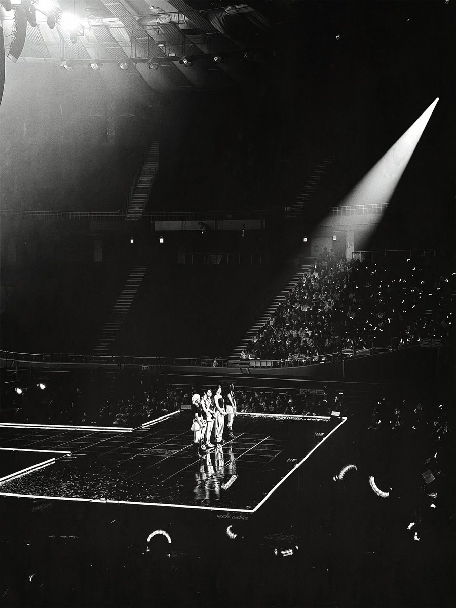 Tuk0109's tweet photo. ITZY 3rd World Tour Tunnel Vision in Seoul

행복을 느끼게 하는 사진～🫶🏻🥹
ITZY FOREVER❤️‍🔥

#ITZY #있지
#ITZY #MIDZY https://t.co/pgxbGdIPTV