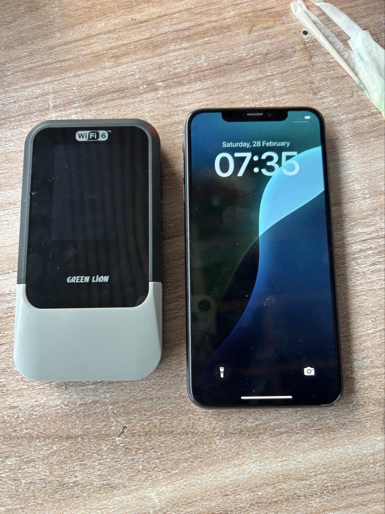 Val Gadgets tweet media