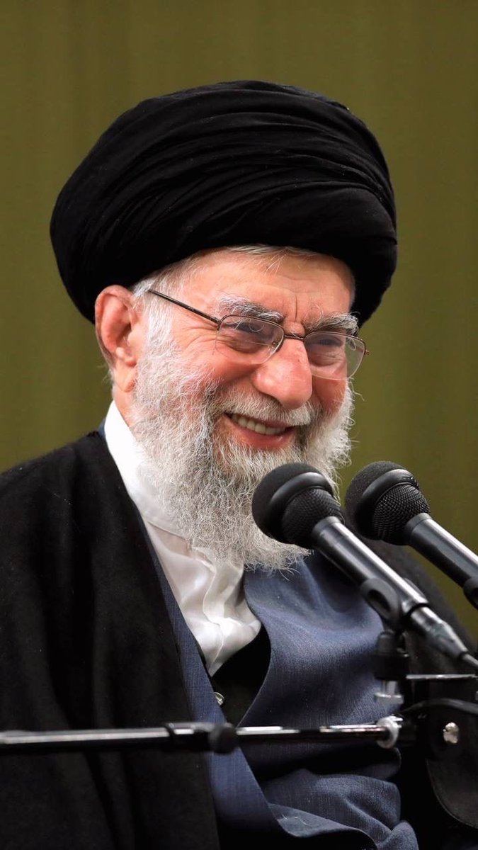 SyedaFatemahuda's tweet photo. This smile will be missed 💔 https://t.co/2uiJHIdUIP