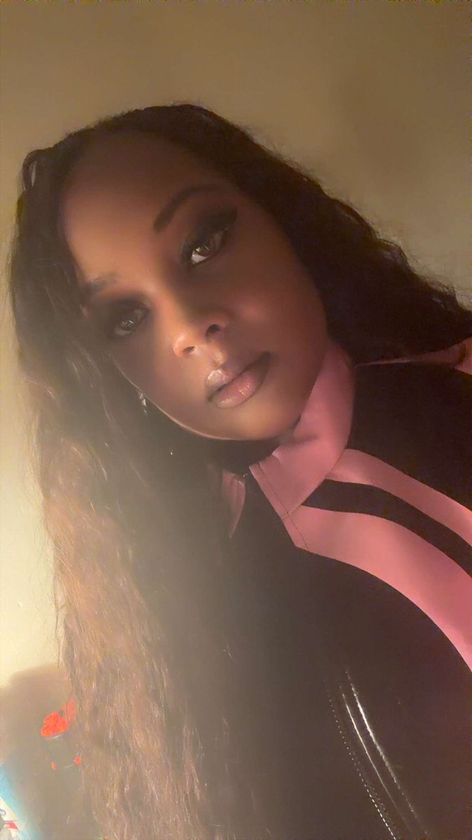 unknownnnayy__'s tweet photo. HSS 💕 #mariahthescientist https://t.co/BbHJnFcJn8