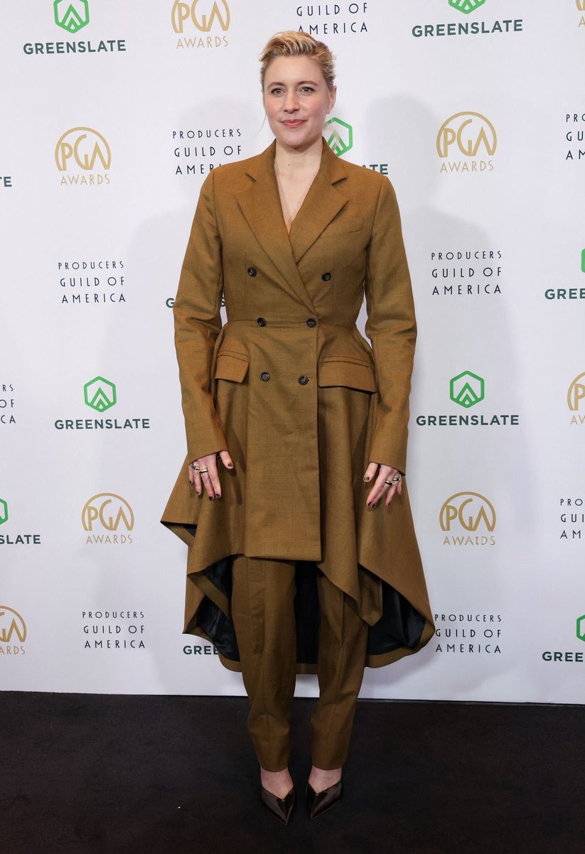 Greta Gerwig Updates tweet media