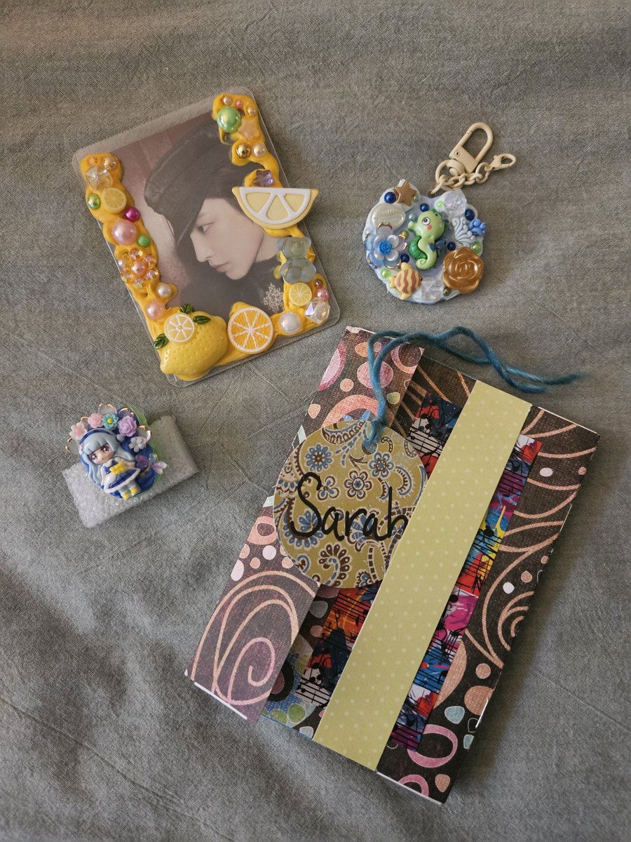 The OGSG (Sarah G) tweet media