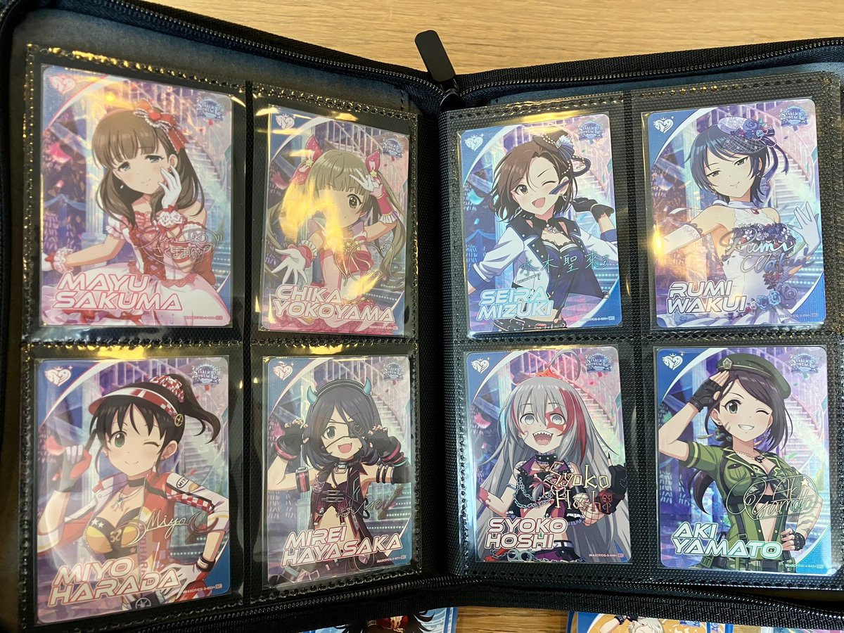trade4me56's tweet photo. カードフォリオシンデレラガールズvol.3

【求】
CGR夏樹、李衣菜

【譲】
CGRまゆ千佳美玲美世聖來瑠美輝子亜季凪千枝亜子愛結奈

しばらく会場周辺にいると思います。
お気軽にお声がけください https://t.co/32ffbgLHs8