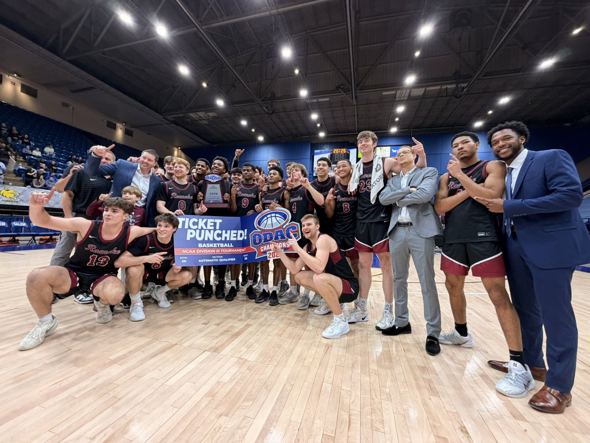 MiriamCTV_'s tweet photo. The Maroons went all out tonight to claim the ODAC 🏀 beating Randolph-Macon by one, 59-58. Ticket punched for Roanoke College Men’s Basketball!!!🎟️
@RCmaroons | @odacathletics | @WFXRsports https://t.co/yamLwMiqWD