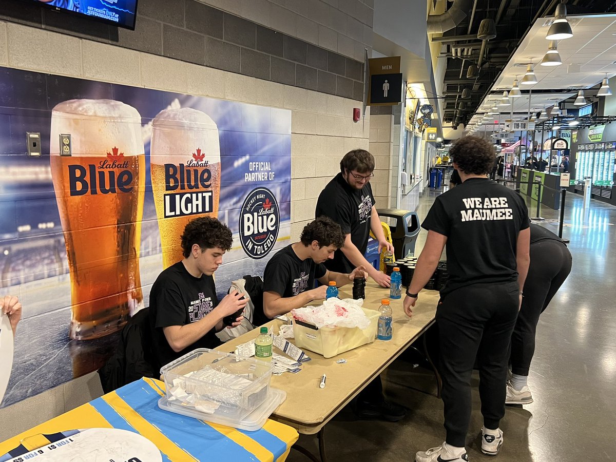 Maumee Football tweet media