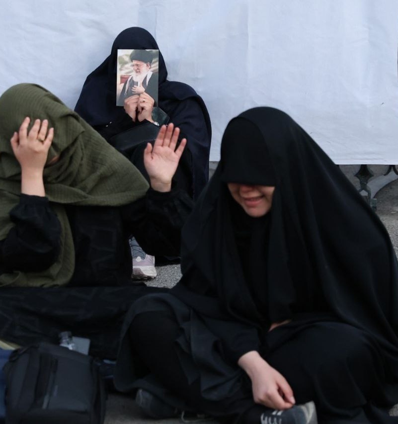 موژی tweet media