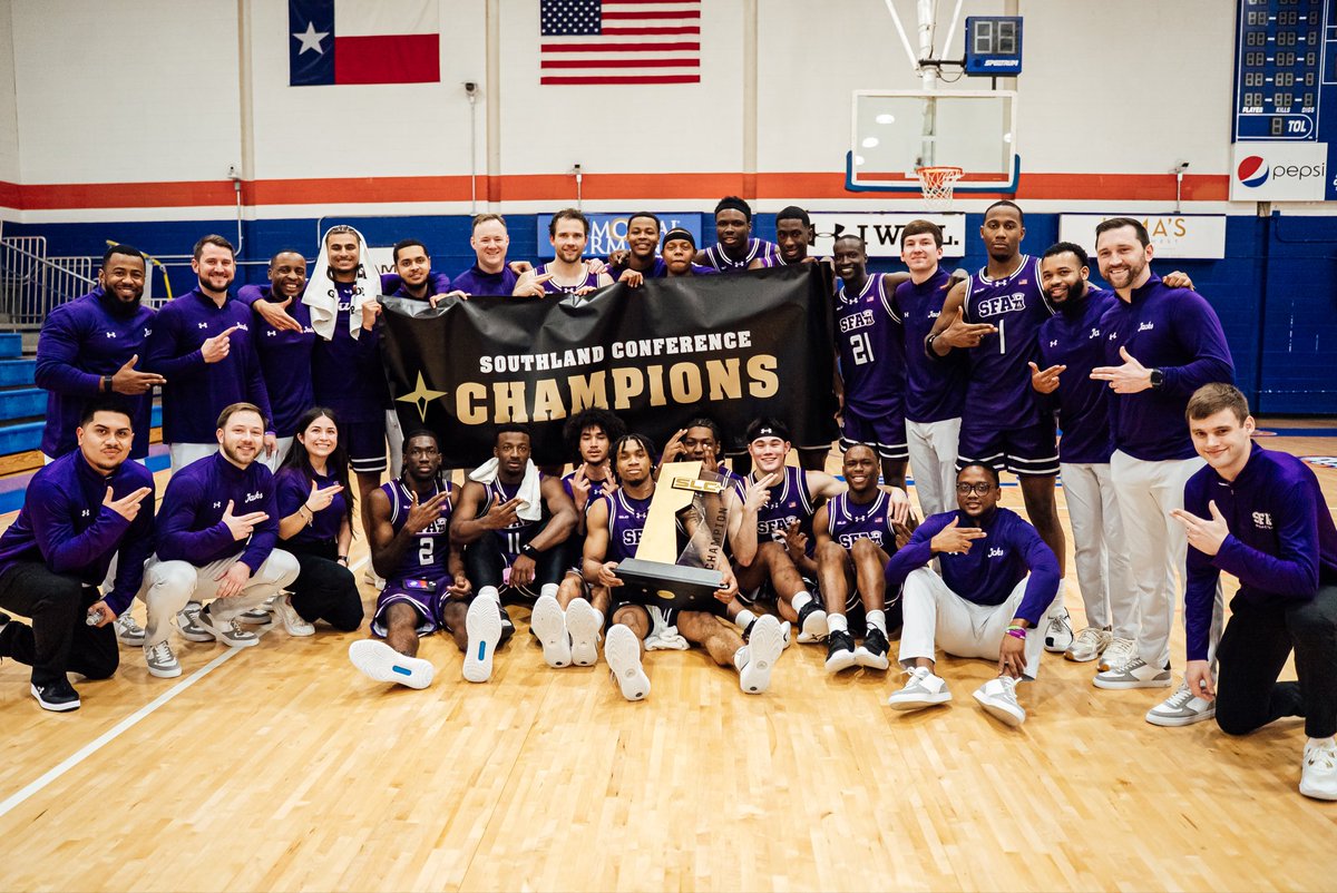 The REGULAR SEASON CHAMPS. 🪓🪓🟣 <a href="/SFA_MBB/">SFA Men’s Basketball</a>