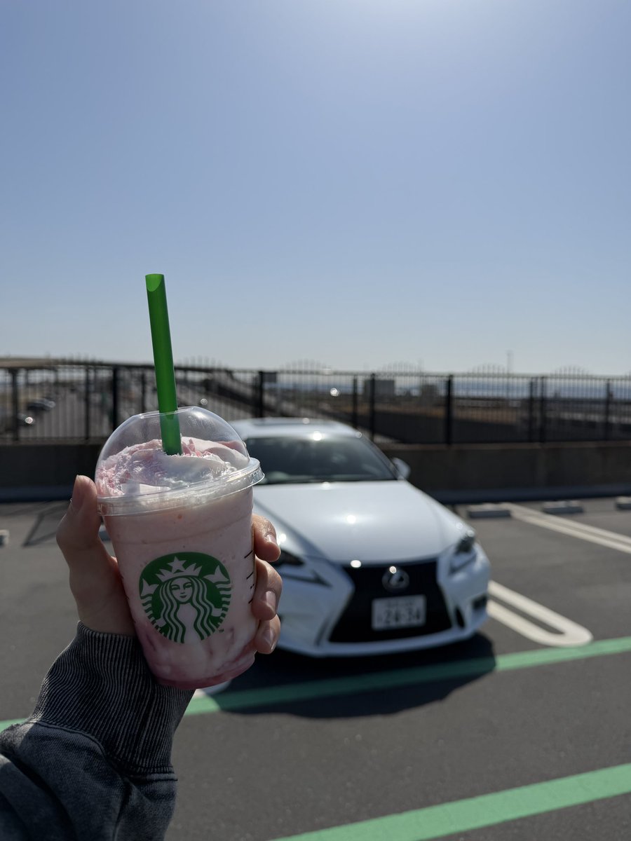 じゃろべろべろば👅 tweet media