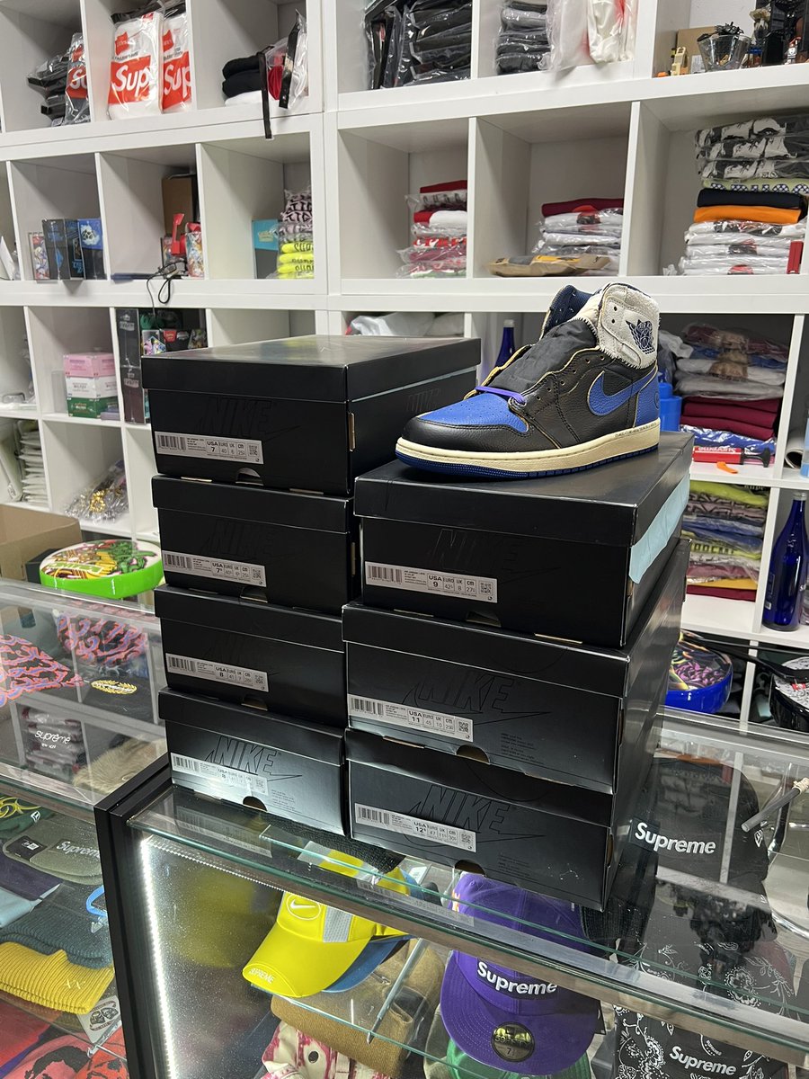 instoreflips's tweet photo. 👨‍💻👨‍💻👨‍💻 https://t.co/KklJPOu6J2