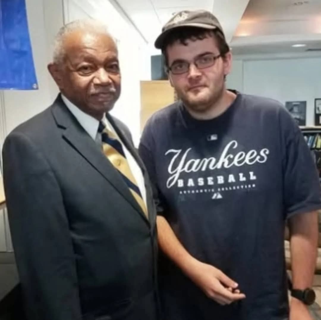 jayoung3292's tweet image. Remembering my late friend #ThirmanMilner as we close #BlackHistoryMonth Former #StateRep 1979-1981 and #StateSenator 1993-1995, who made HISTORY as the first #AfricanAmerican #Mayor in all of #NewEngland when he became #Mayor of @CityofHTFD  and served from 1981 until 1987.