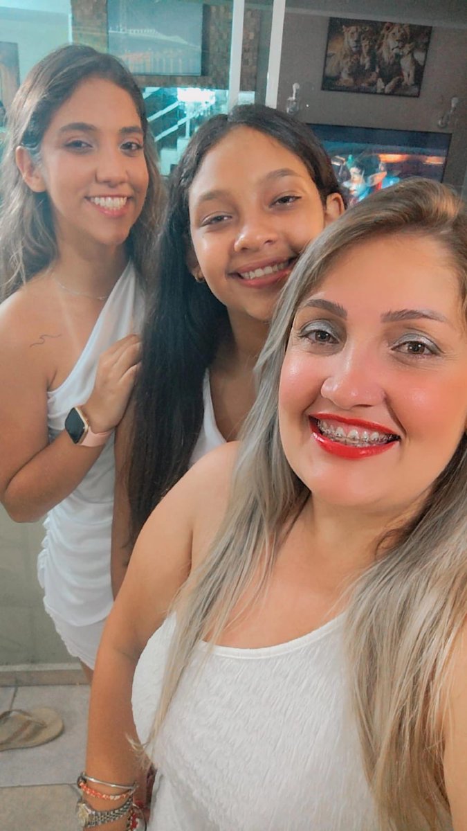 Loirinha tweet media