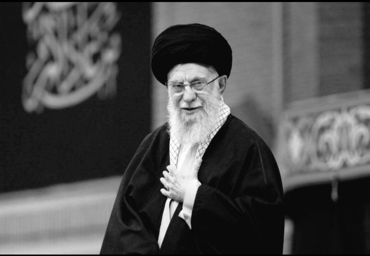 HonRaho's tweet photo. shahiid Hoggaamiyaha Kacaanka Islaamiga

Alleh ha unaxaristo hogaamiye Imam Khamenei

Iran 🇮🇷 https://t.co/U0oivWZNXe