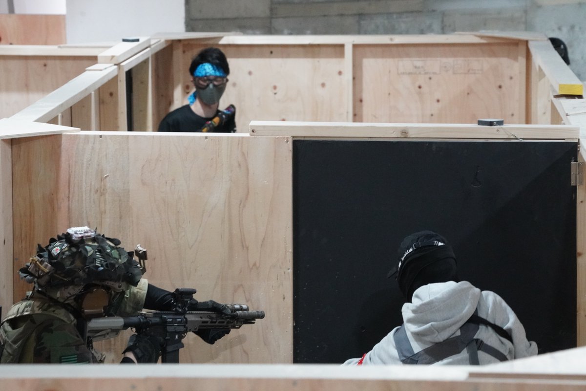 本日【1部フリーゲーム】は約20名で進行しており、テンポよく展開の