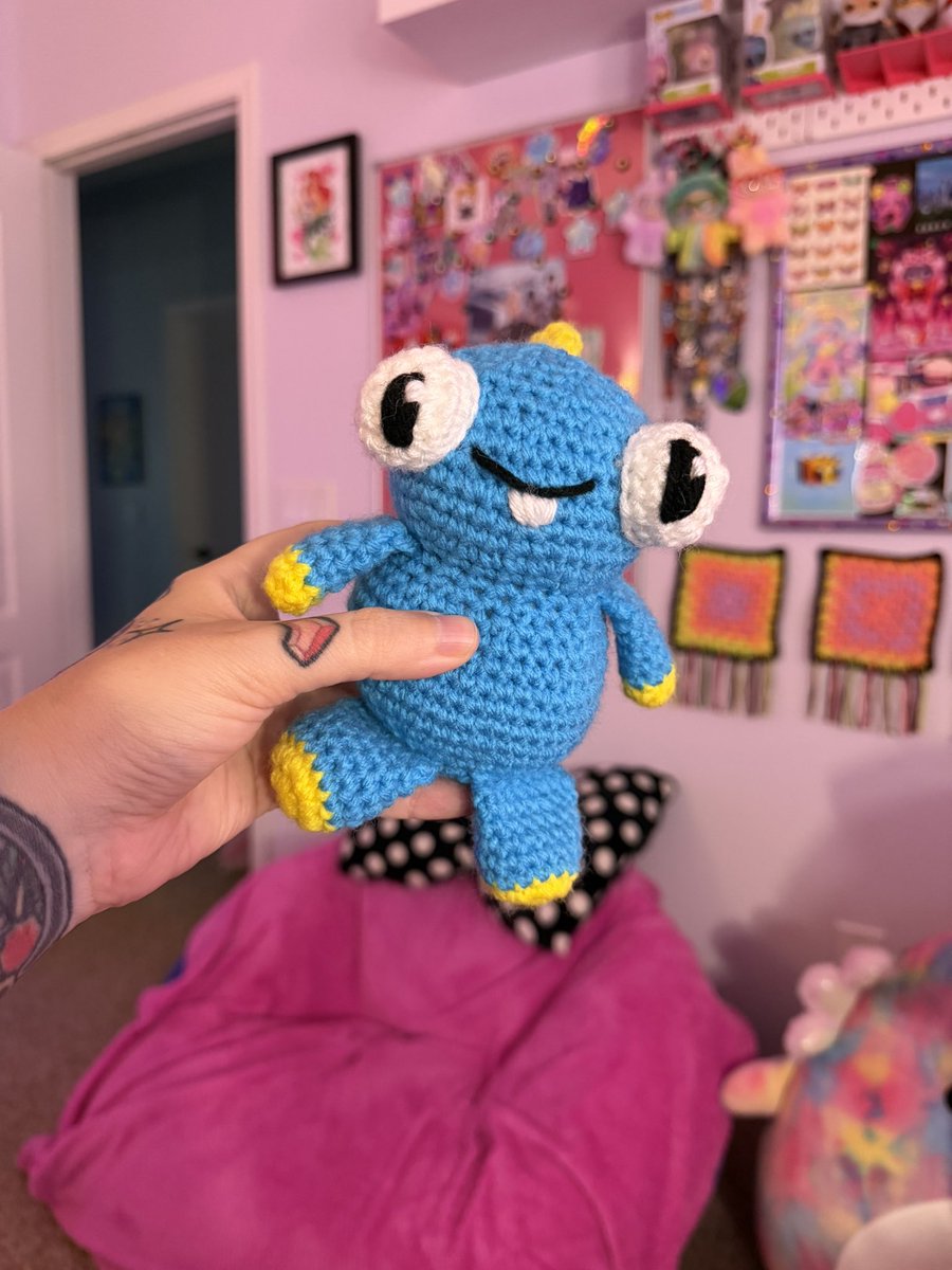 GLiTZY💎BRiTE tweet media