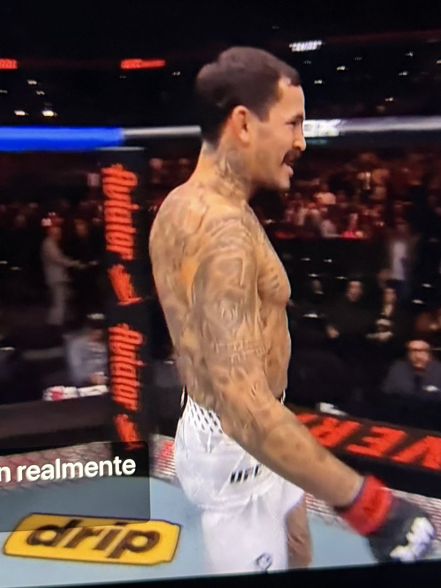 RobertoIbanez_R's tweet photo. No me importa cuál sea el resultado que tenga hoy @chitoveraUFC siempre seré un fan orgulloso de todo lo que ha hecho para representarnos muy bien en la @ufc https://t.co/H7MSRKjNWq