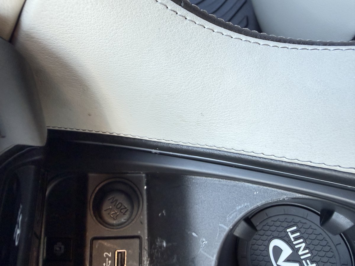 TiffanysDressez tweet media