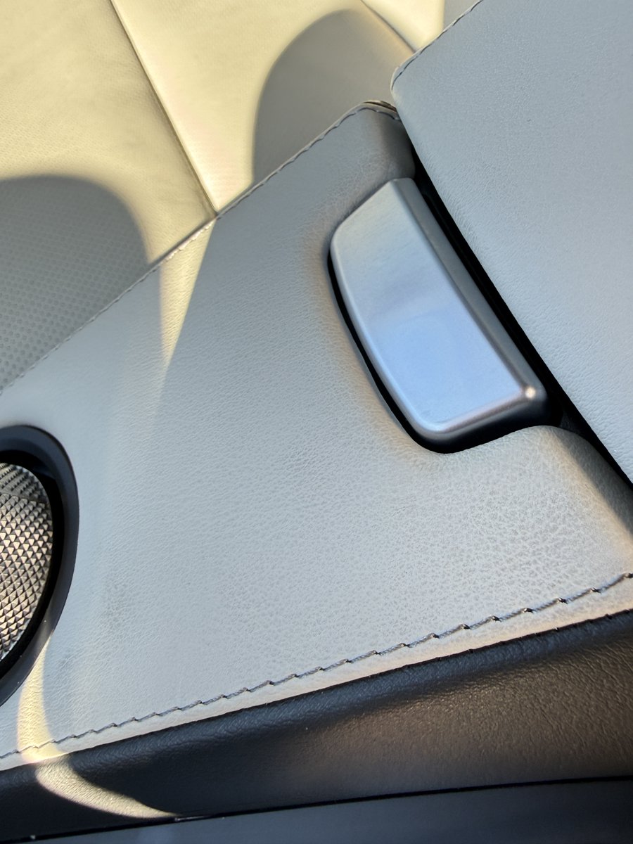 TiffanysDressez tweet media