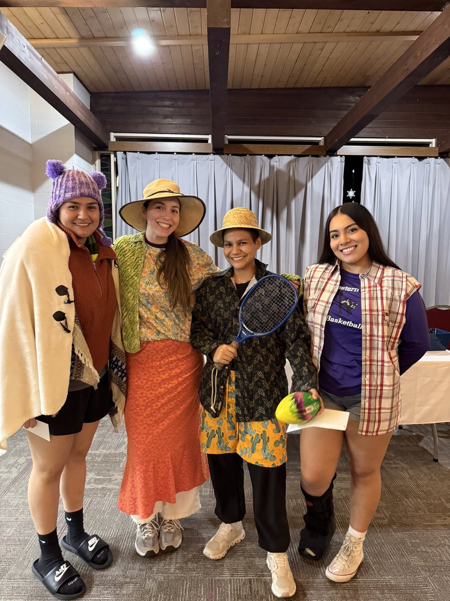 LadyBuilderBasketball tweet media