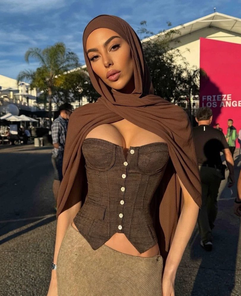 🚬🫩 tweet media