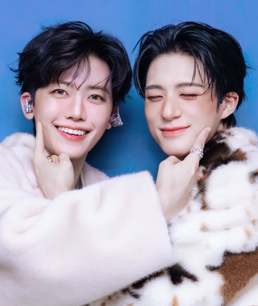 ยิ้มหวานกับตายิ้ม ㅜㅜㅜㅜㅜㅜㅜㅜㅜ แจมินหล่อเจโน่น่ารักมาก