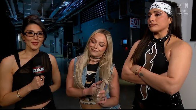 🩷 Girlfriend Wrestling 🩷 tweet media