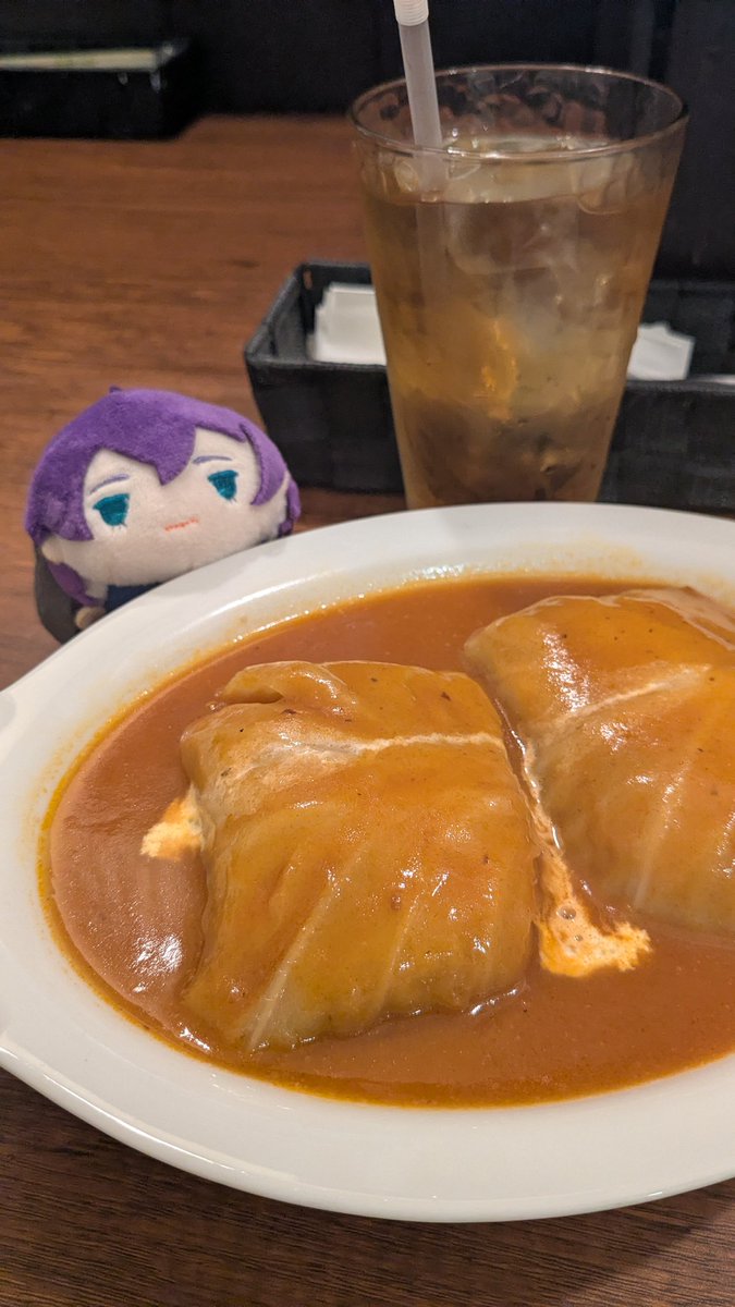 maoymaomao's tweet photo. お花見してきたぞい！たのしかったね歌仙さん https://t.co/NscctFojdi