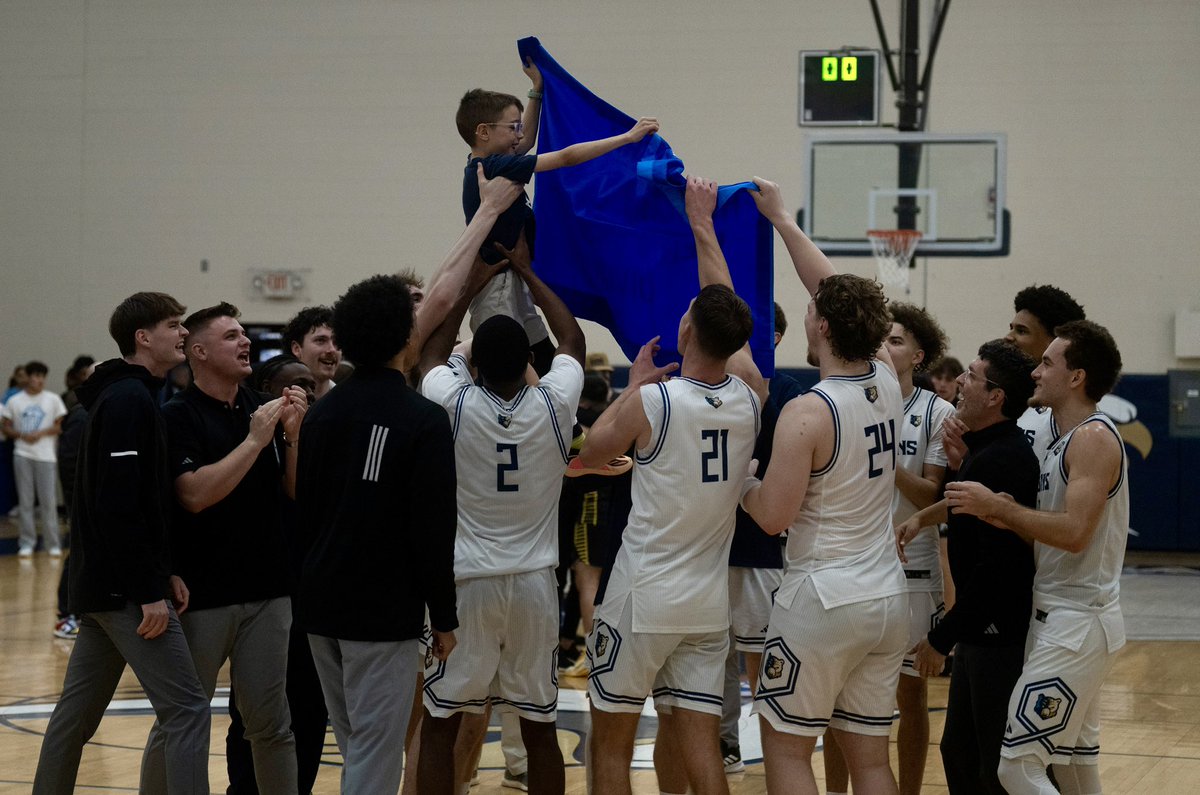 Coach Tony Miller tweet media