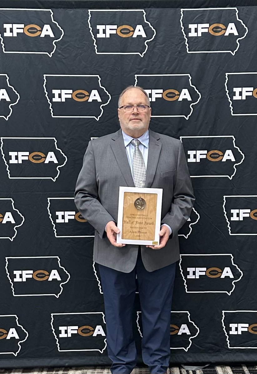 Iowa Football Coaches Assocation tweet media