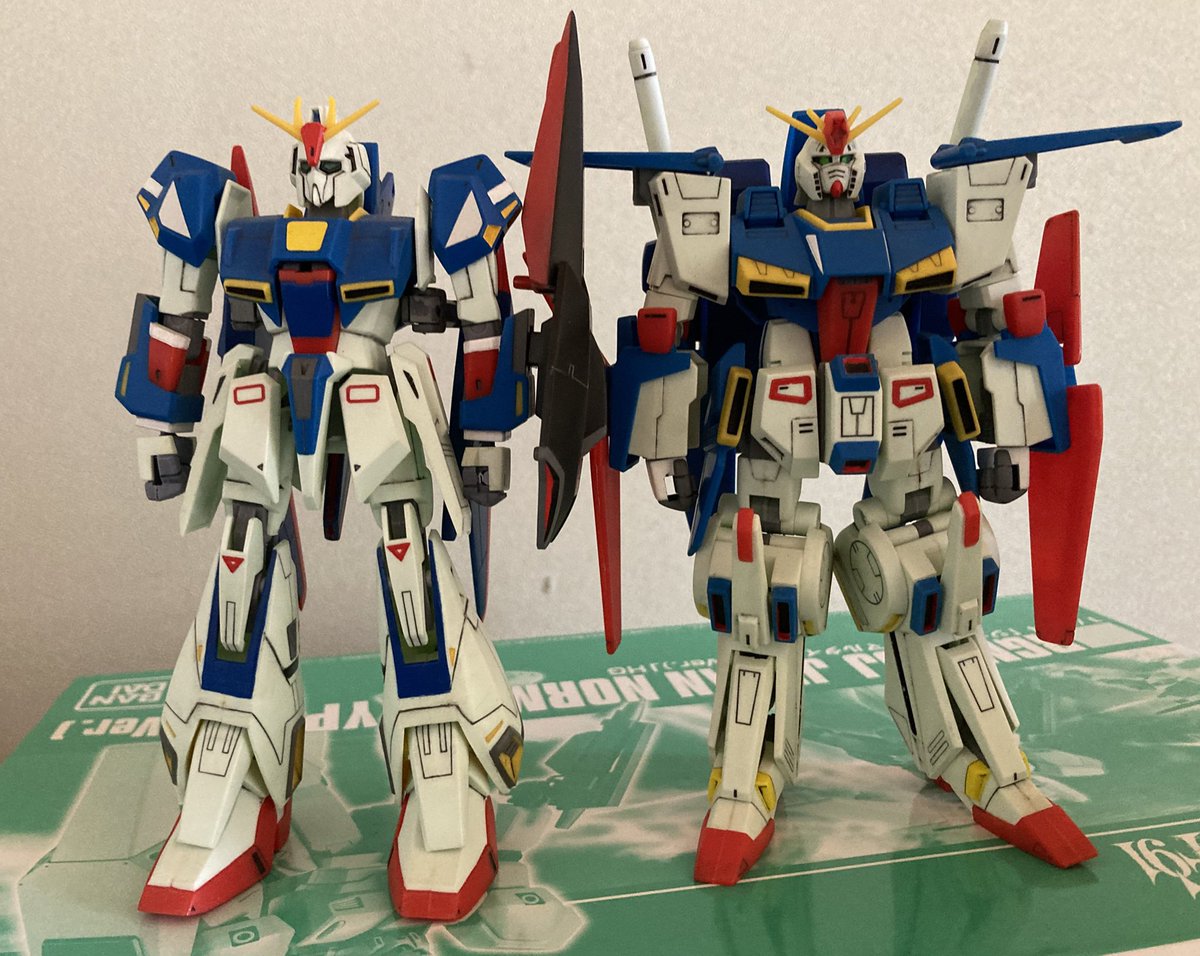 ガンプラ 旧HG版 ZとZ Zは数年前に製作 初代とマークⅡはあと少し…