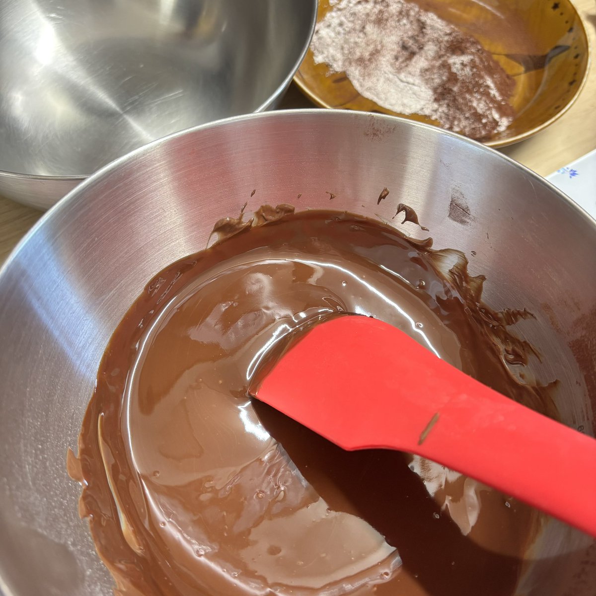 久々のお菓子作りめっちゃ楽しい✨🍫