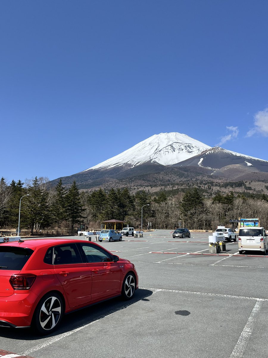 天気☀️が良いので久しぶりに水ケ塚公園まで一気に車🚘で駆け登って