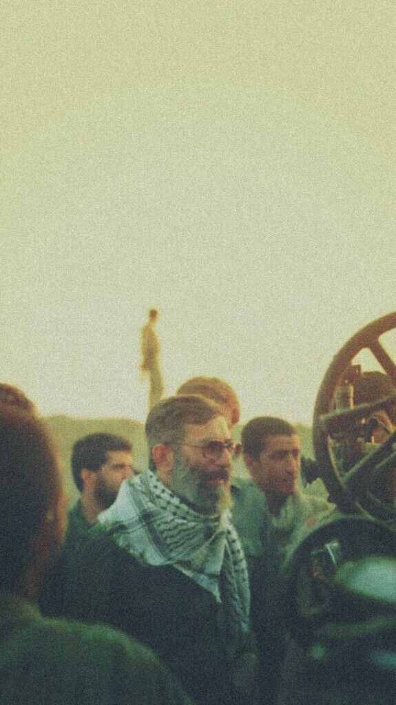 Levantinette's tweet photo. He lived as a martyr and died as a martyr

May his legacy inspire generations of martyrs 🤍 https://t.co/BkTp1hgHBx