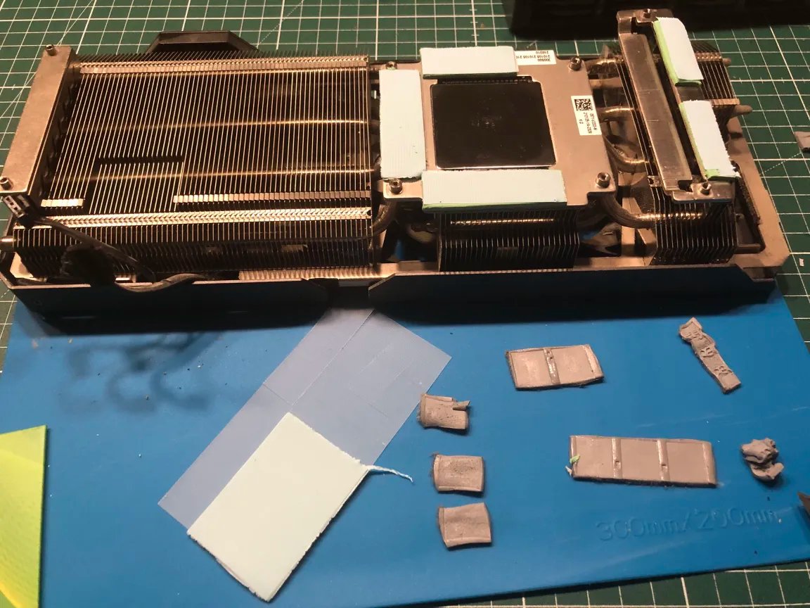 FullMetalFox tweet media