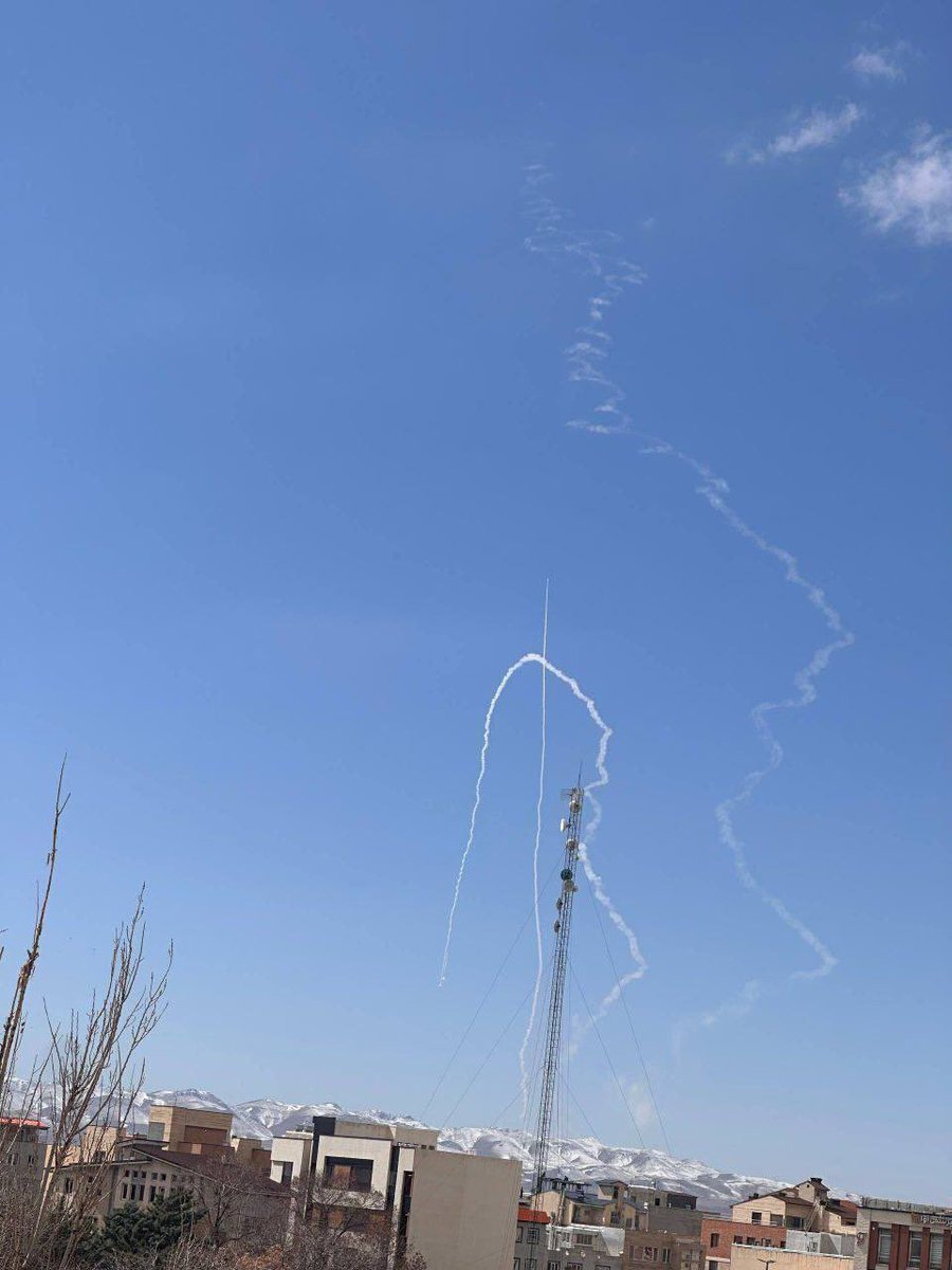 <a href="/AjAqrabawi/">Afif Aqrabawi</a> So many words to deny this simple picture of an Iranian missile malfunctioning and returning to the ground over the school.