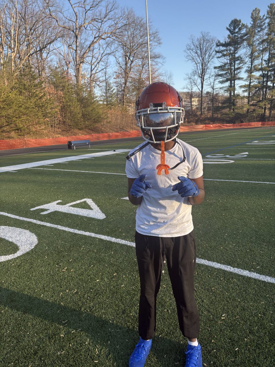 halieljones1's tweet photo. Been working all off-season ❗️❗️#working #seperationseason https://t.co/jck4qrzRpW