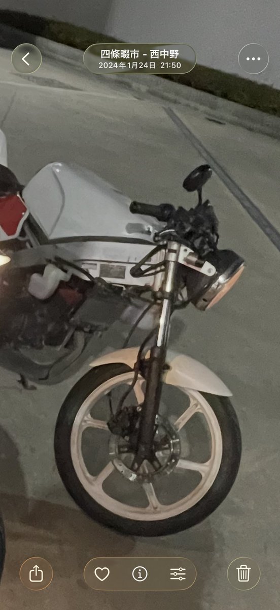 盗難情報掲示板 tweet media