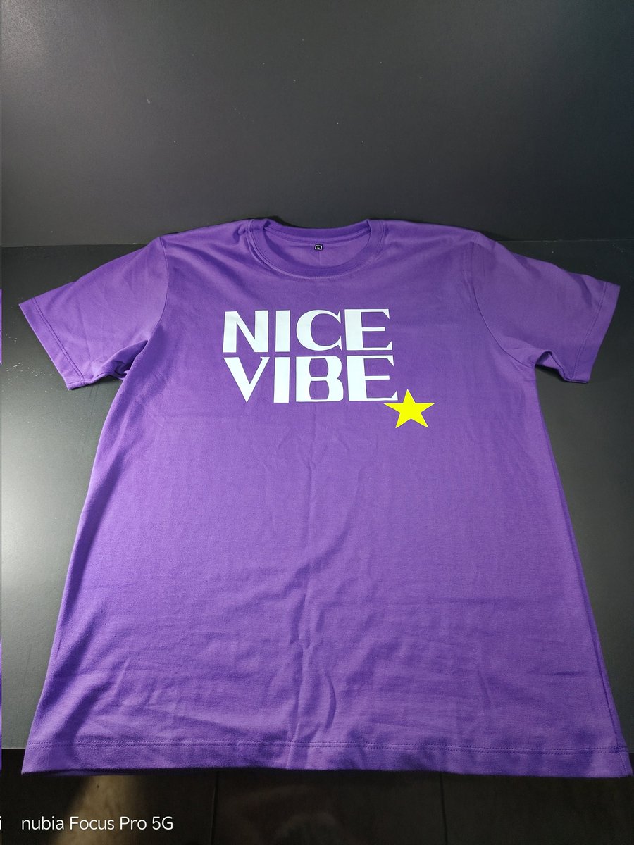 Que bonito es cuando un amigo te escucha y te da cosas dentro de sus posibilidades y habilidades.