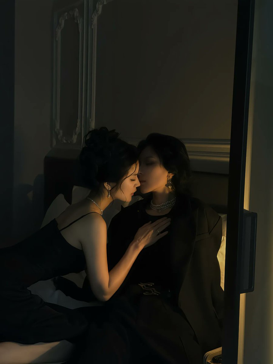 Yuri Melodies (@yurimelodies) on Twitter photo 