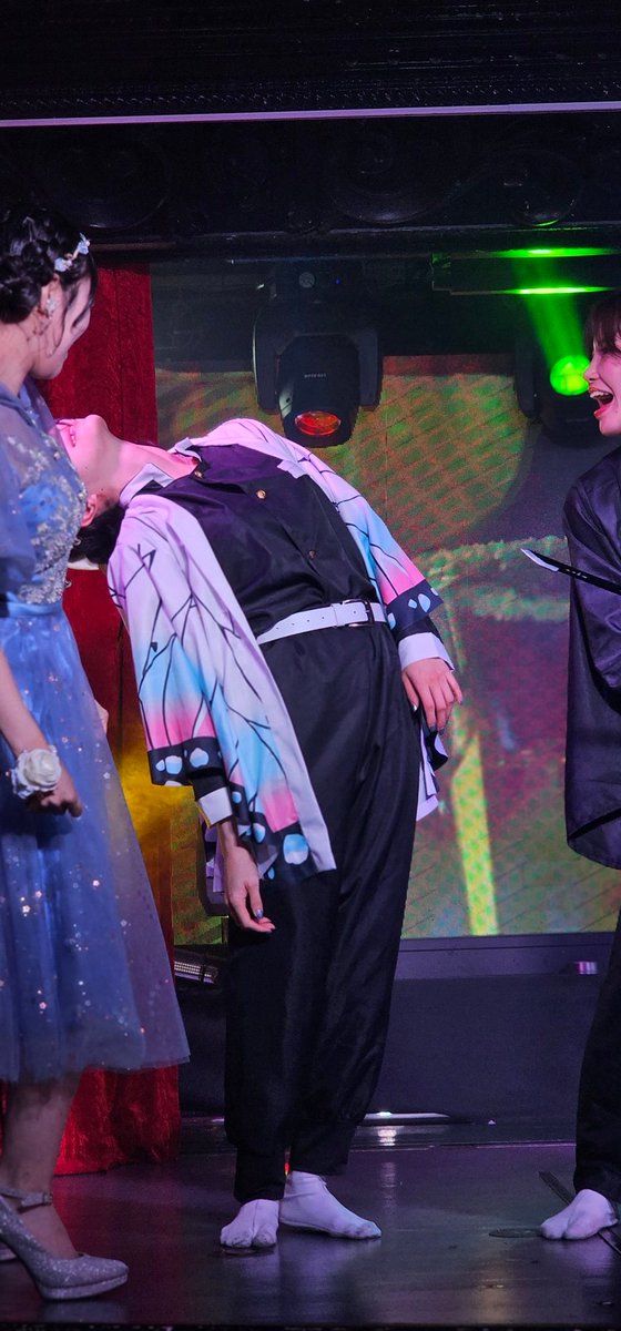 2/28　バーレスクヤバイのみちるさん

ちょっと前に「みちるさんは脚が長い」って誰からか言われて最近気にして見てた
うん、長い
やっぱり女神様に似てる。推しに似るとはこのこと

<a href="/chiruchiru_y/">ちるちるみちる伝説🍣</a> 
#バーレスクヤバイ