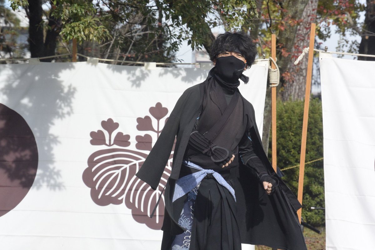 公式】徳川家康と服部半蔵忍者隊 / Hattori Hanzo and the Ninjas