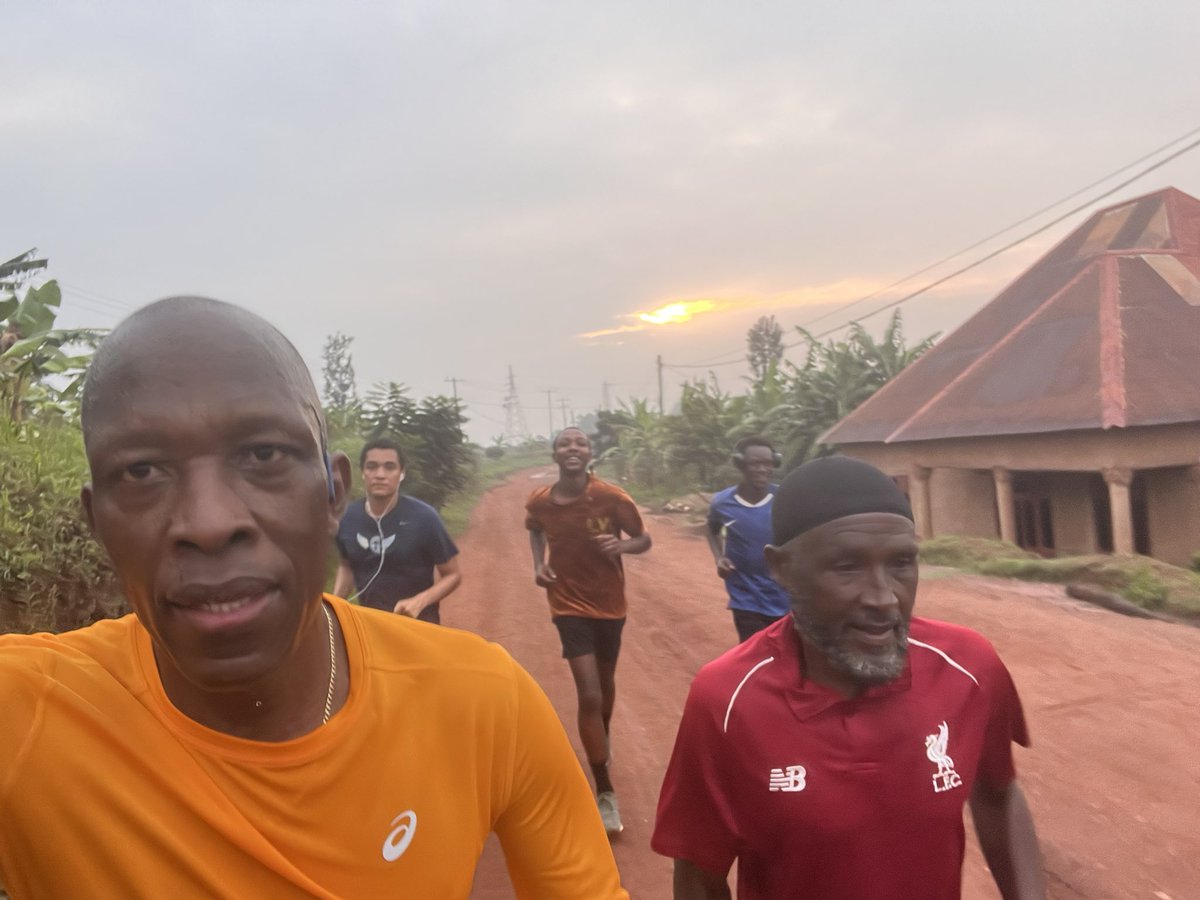 EugeneU's tweet photo. Saturday morning run with the next generation. #VisitRwanda https://t.co/6WYW6hAn8K