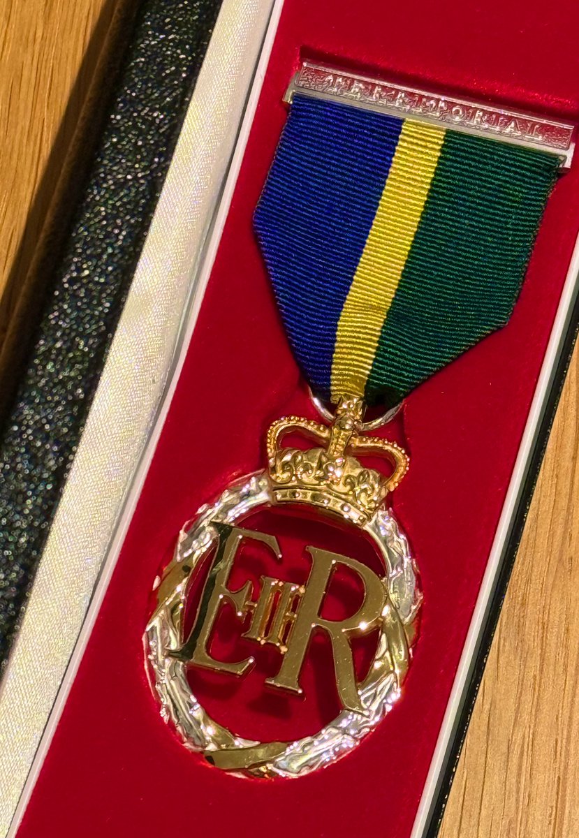 Alastair Bruce tweet media