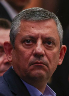 Bu tip ne yine aq edqawedqaed