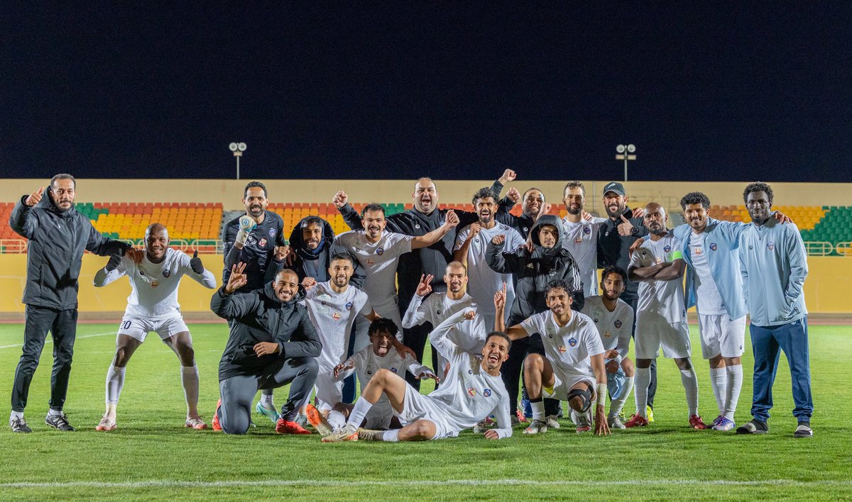 alkawkabfc's tweet photo. الصــورة المعتادة 😍💙🤎

الف مبروك عـشاق وجماهير #الكوكب_فخر_الخرج +3 💙🤎

#نادي_الكوكب | #الكوكب_فخر_الخرج
 #دوري_الدرجة_الثانية 🇸🇦 | #عرعر_الكوكب https://t.co/FMxhsXjEkE